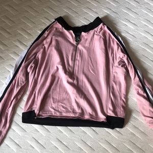 Long sleeved crop top